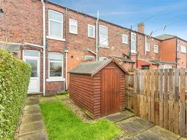 Manor Road, WAKEFIELD thumb 2