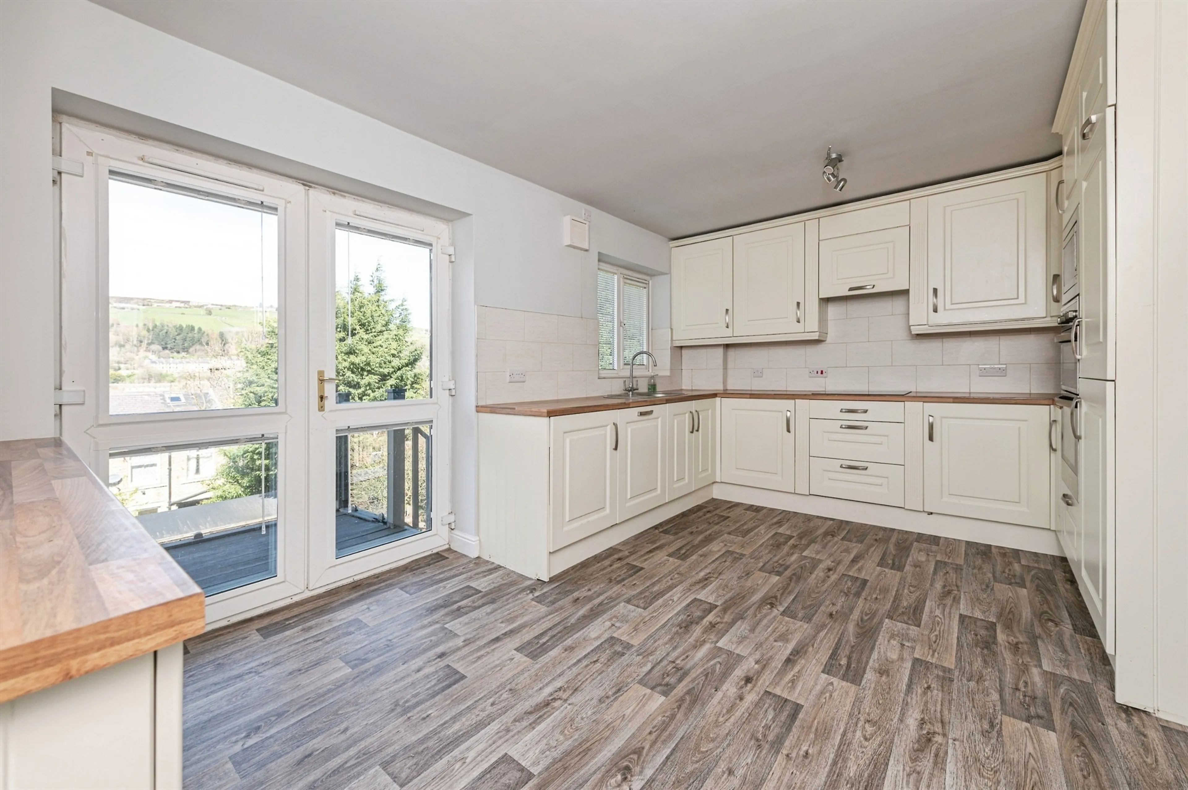 Property at Banks Road, Linthwaite, Huddersfield