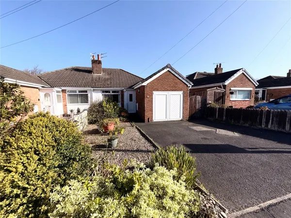Buttermere Drive, Knott End-on-Sea, P...