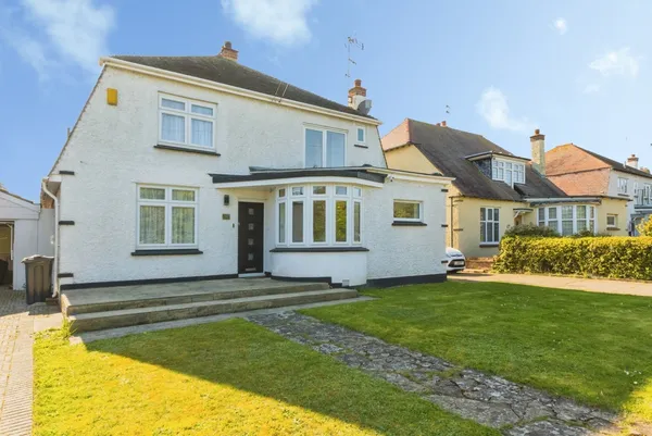 Albany Gardens West, Clacton-on-Sea, ...