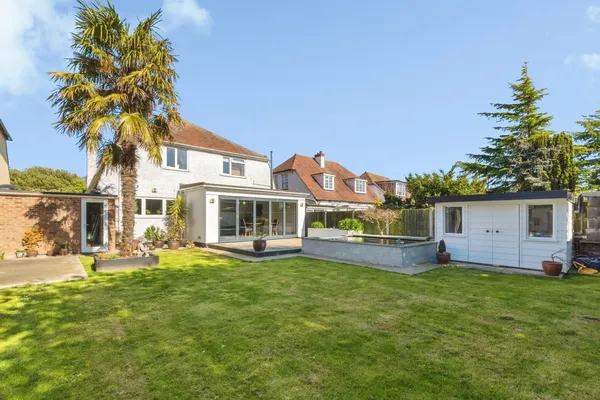 Albany Gardens West, Clacton-on-Sea, ...