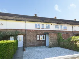 Carisbrook Road, Pilgrims Hatch, Brentwood thumb 2