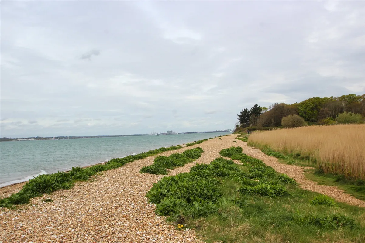 Beech Gardens, Hamble, Southampton, Hampshire, SO31