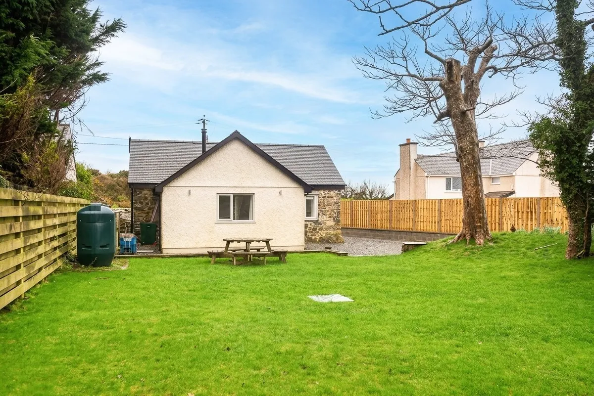 Tyn Lon, Holyhead, Isle of Anglesey, LL65