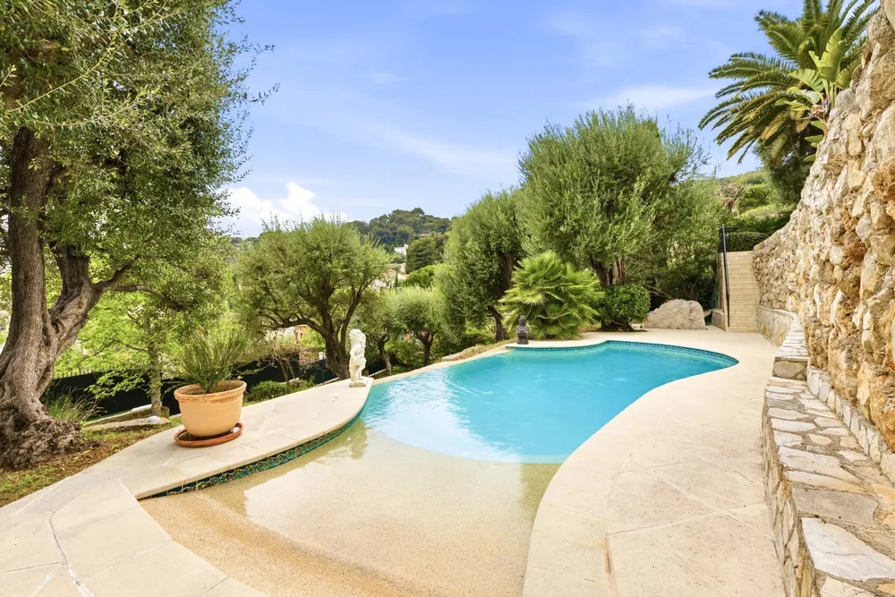 Roquebrune-Cap-Martin (Hameau), 06190, France