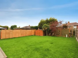 Woodfield Avenue, Stourbridge thumb 2