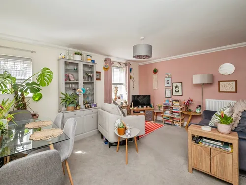 Smedley Close, North Walshamphoto