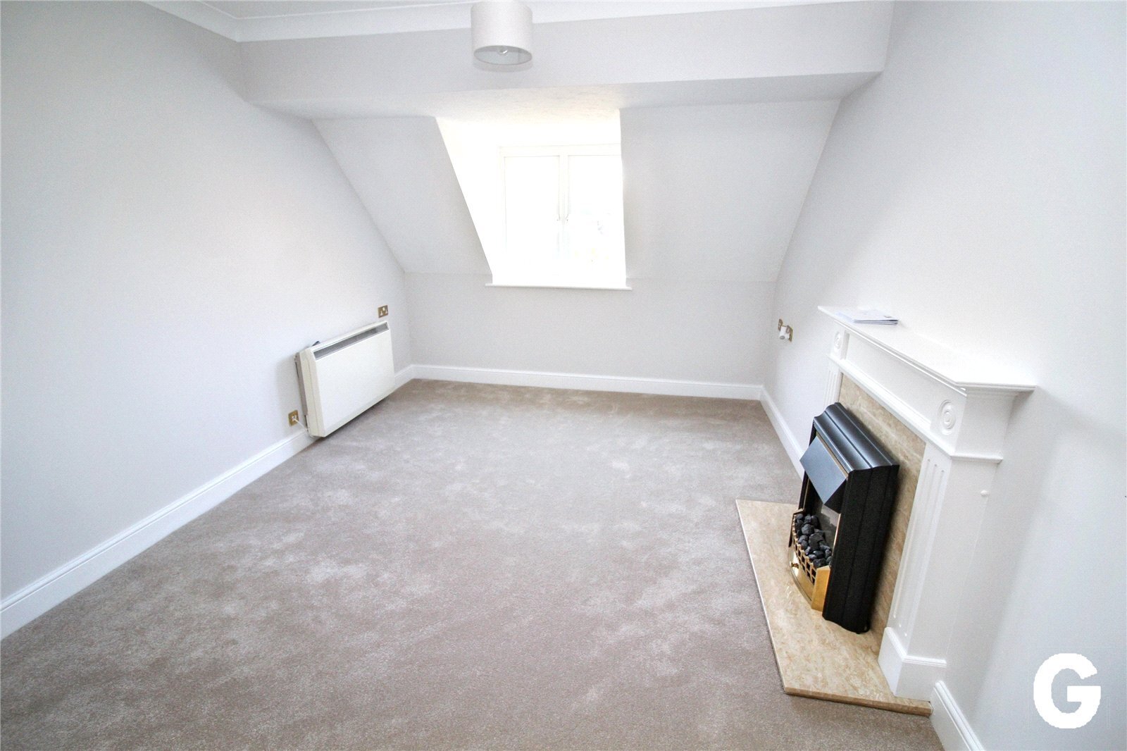 Christchurch Road, Ringwood, Hampshire, BH24 Image 5