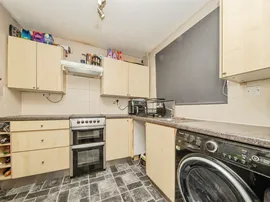 Sea King Crescent, Highwoods, Colchester thumb 3