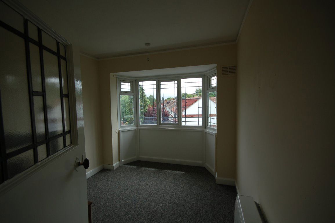 Flat 18 Weoley Court, B29 6NH Image 4