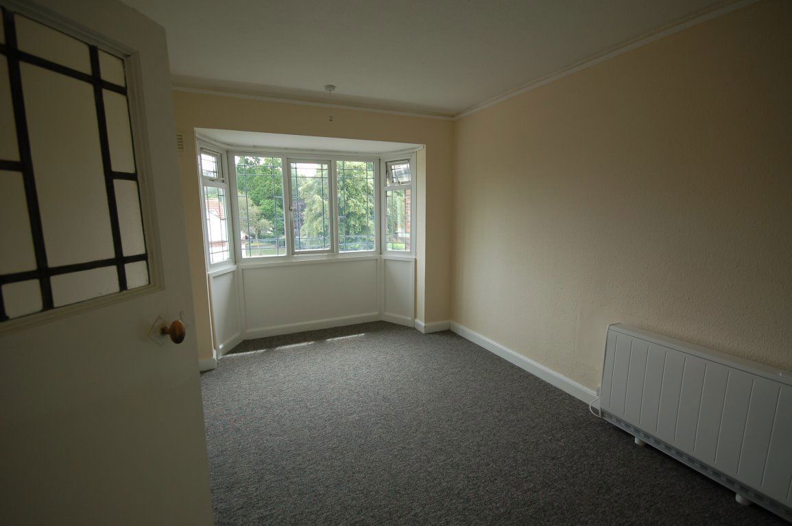 Flat 18 Weoley Court, B29 6NH Image 5