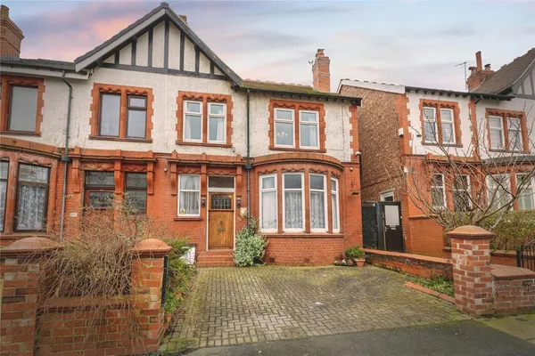 Reads Avenue, Blackpool, Lancashire, FY1