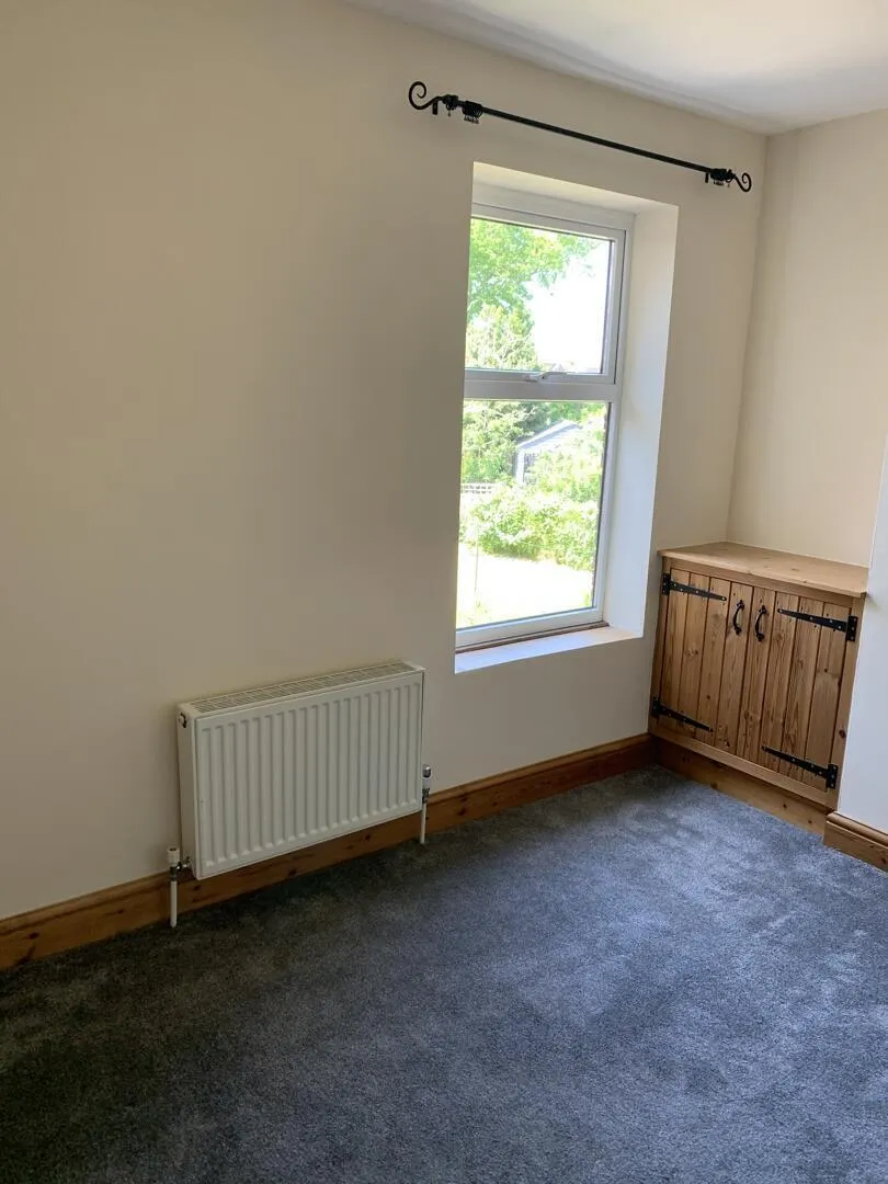 https://mr0.homeflow-assets.co.uk/files/photo/image/47039/2857/_x_/5sKcg7jfxU6BcF7x4CoD4Q.jpg