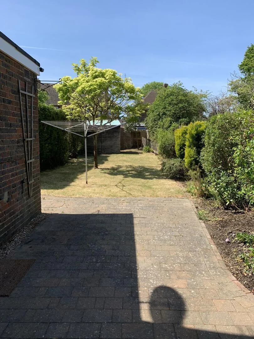 https://mr0.homeflow-assets.co.uk/files/photo/image/47039/2859/_x_/yndRNXB8M0Cw8UoHqRA7EA.jpg