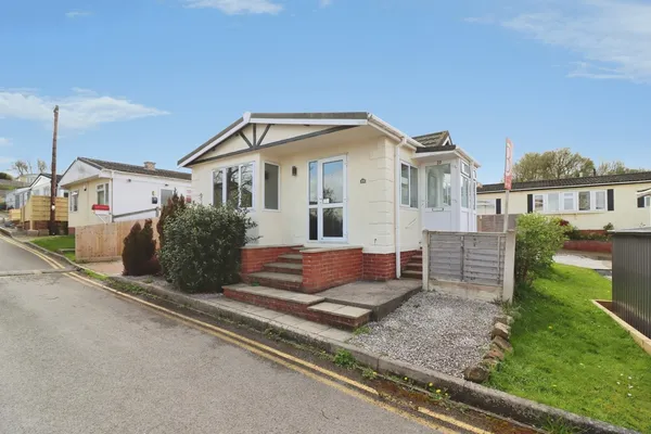 Sunningdale Park, New Tupton, Chester...