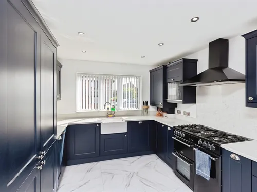 Harewood Way, LEEDSphoto