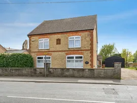High Street, Doddington, MARCH photo