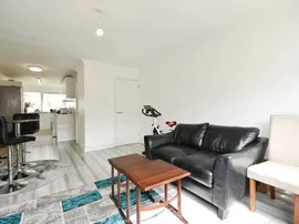 Cameron Close, Warley, Brentwood thumb 2