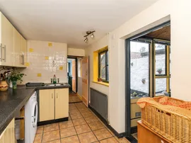 Lower Olland Street, Bungay thumb 3