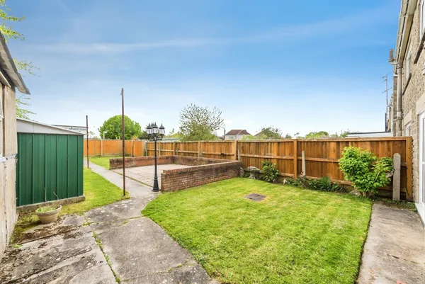 Collett Avenue, Swindon, Wiltshire, SN2