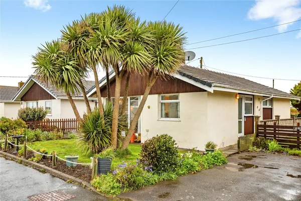 Renfrew Drive, Ynyslas, Borth, Ceredi...