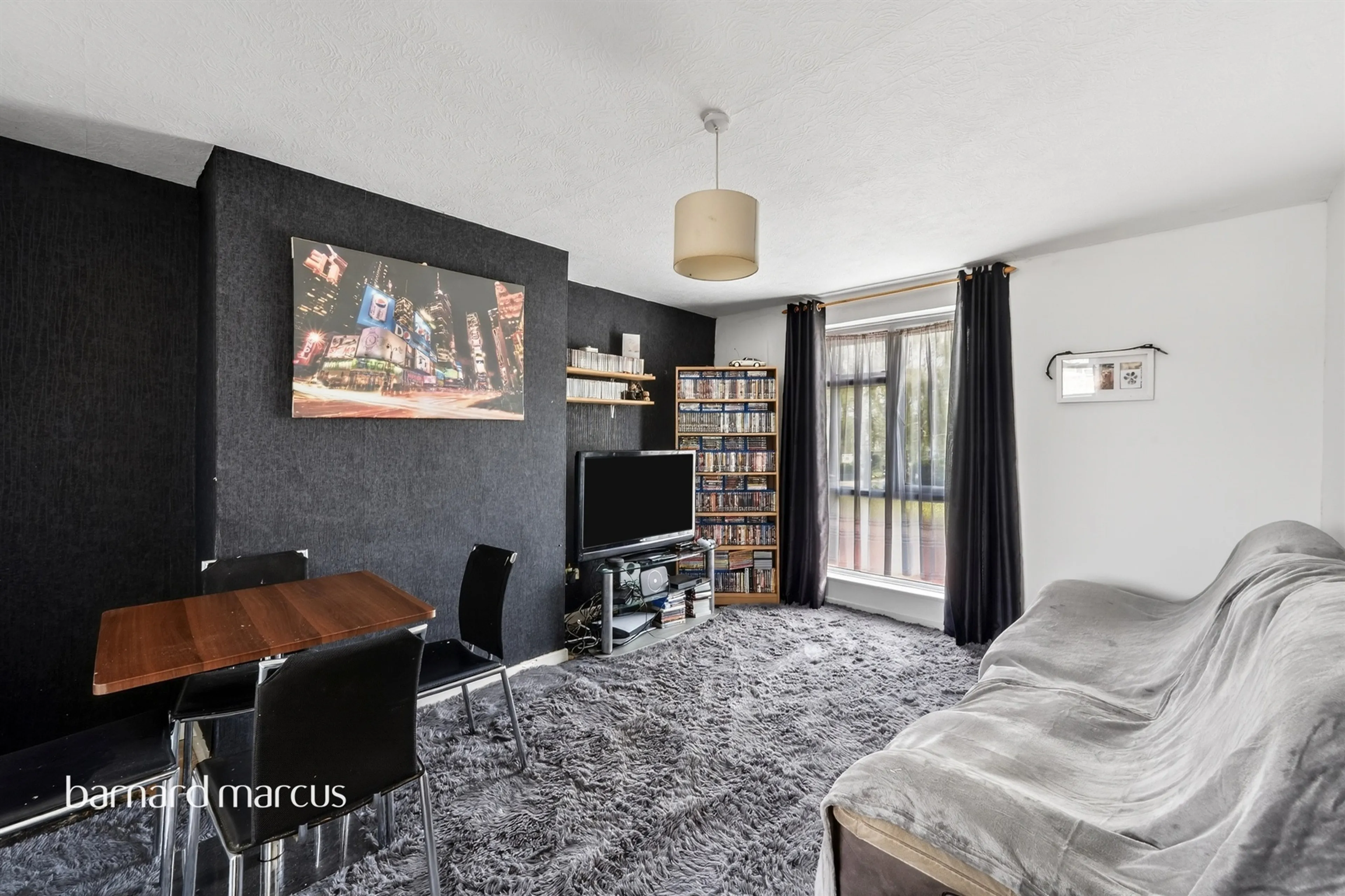 Property at Long Walk, Epsom