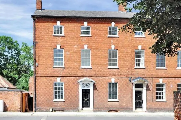 Mill Gate, Newark