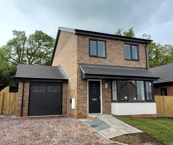 Plot 3, The Paddocks, Adfa