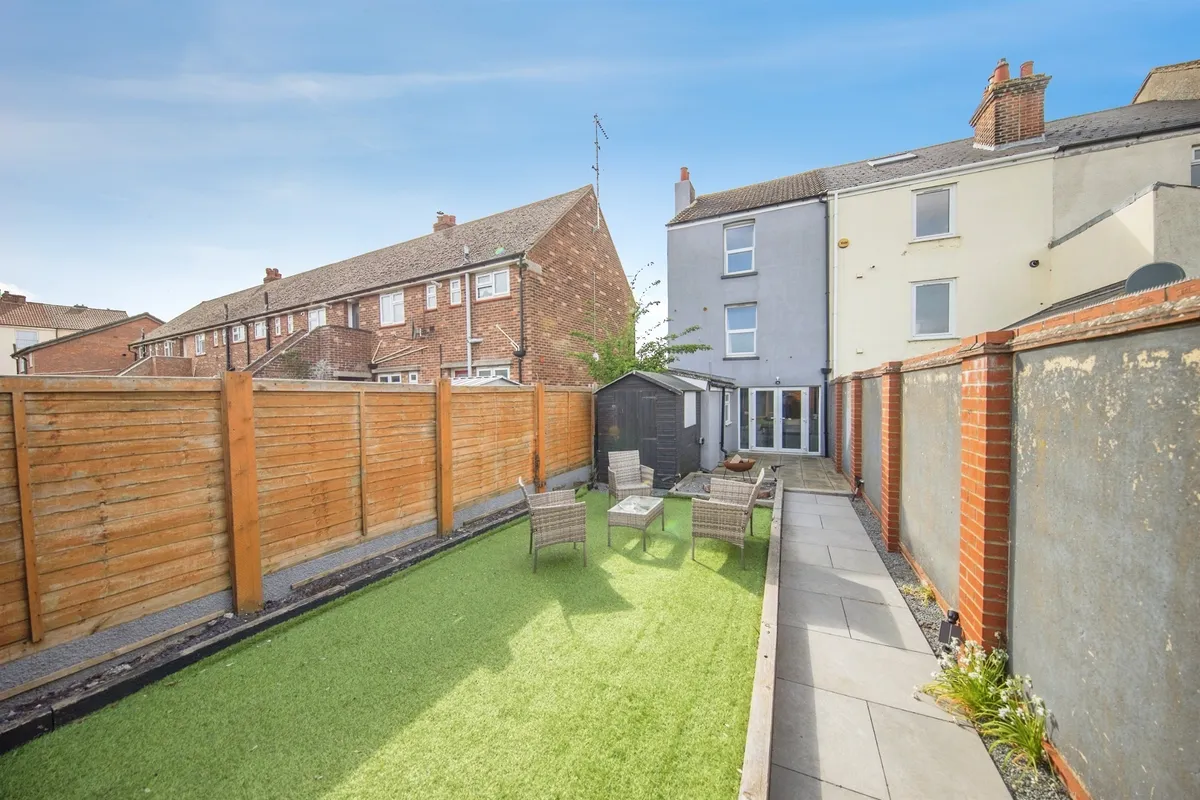 Albemarle Street, Harwich