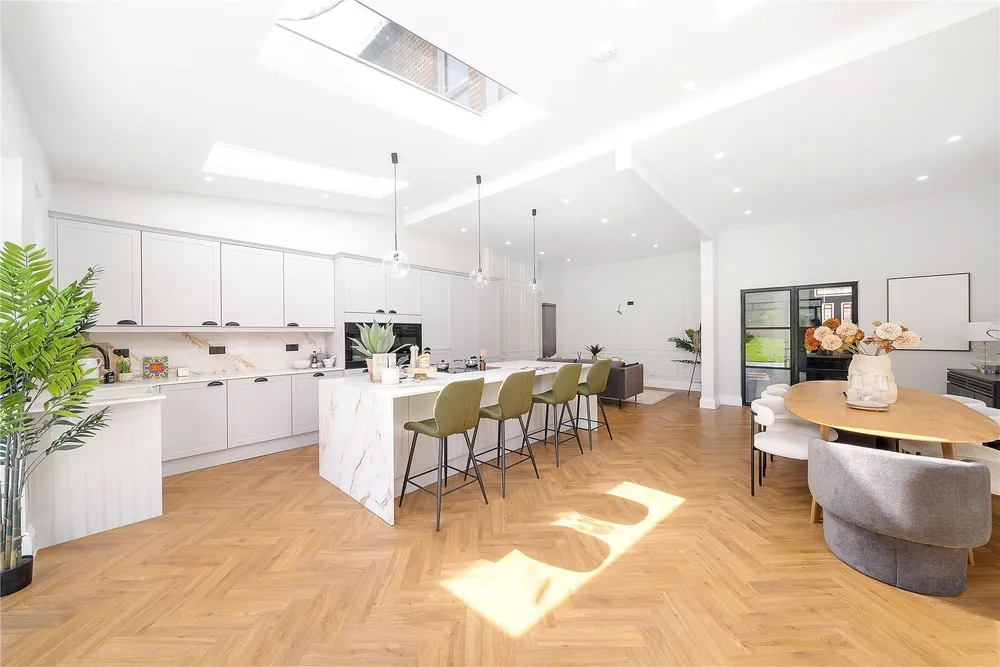 Queens Road, Beckenham, BR3