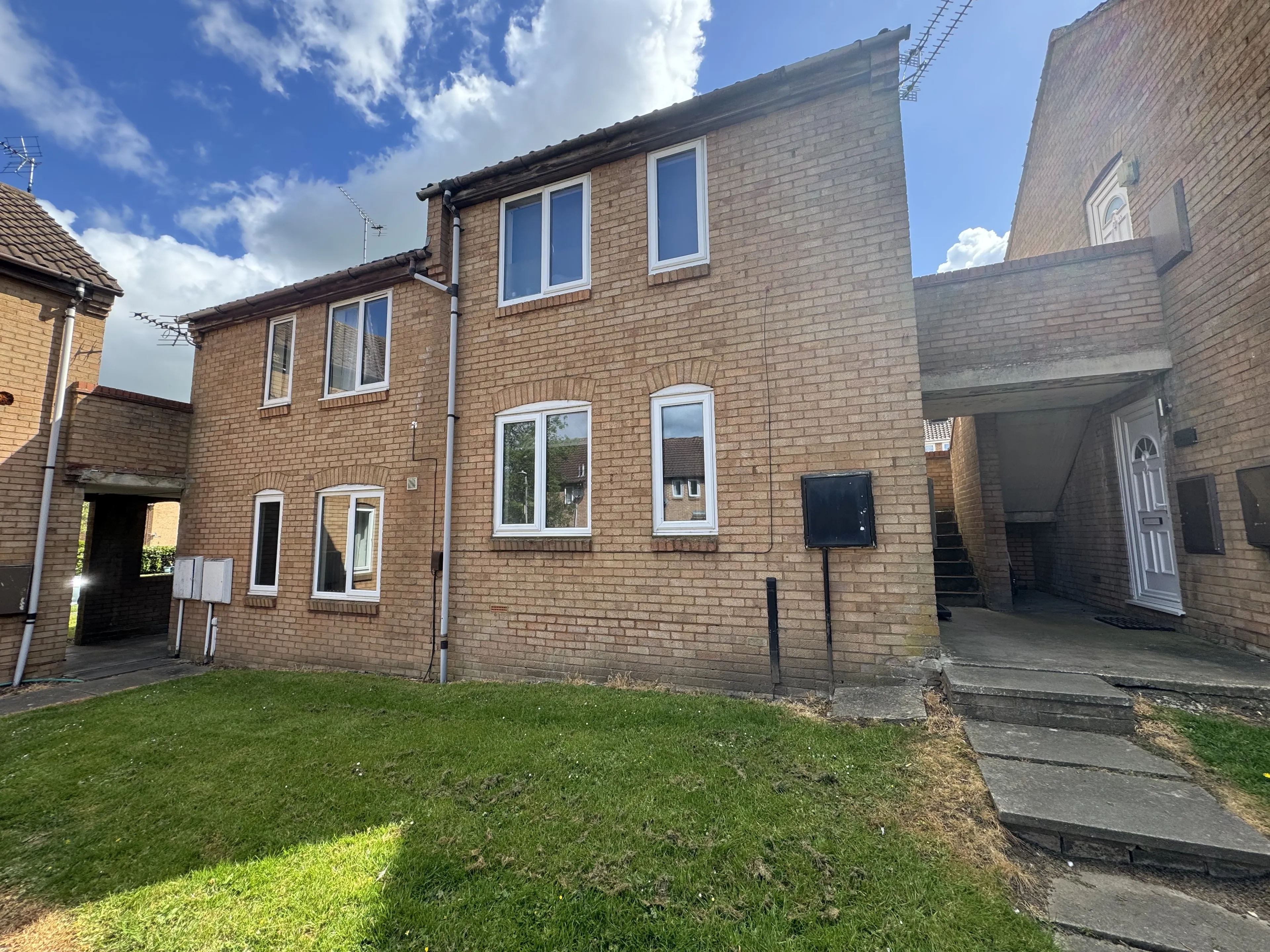 Property at Batchelor Close, AYLESBURY