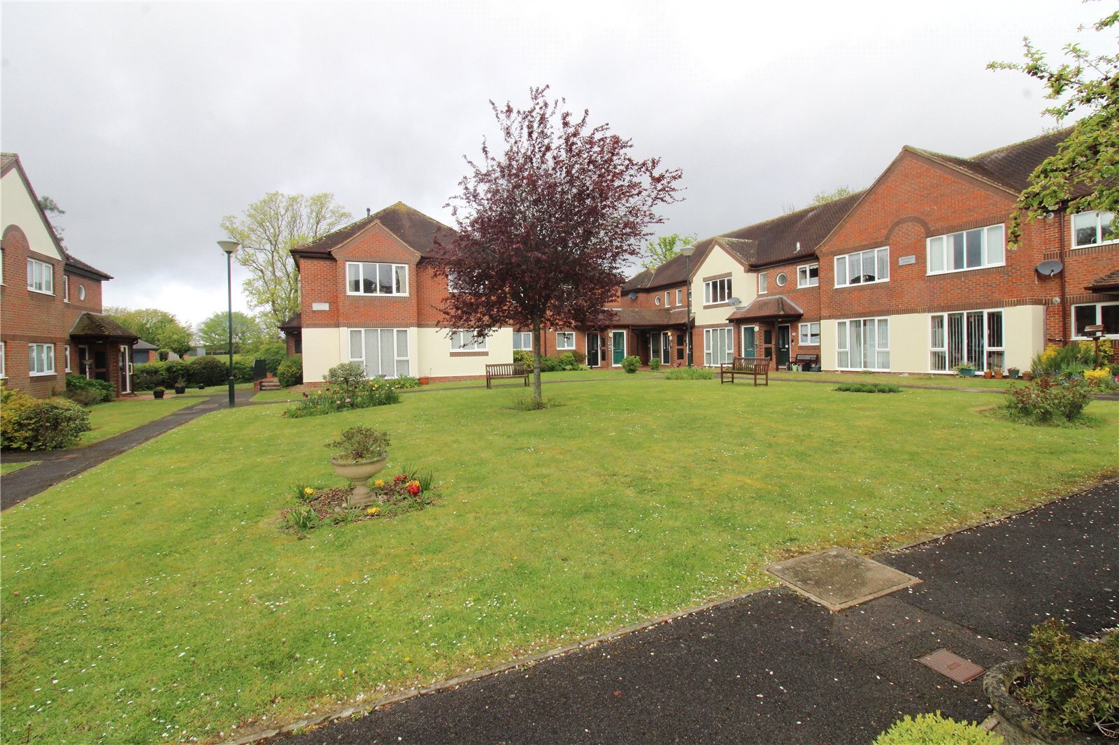 Northwood Square, Fareham, Hampshire, PO16 Image 4