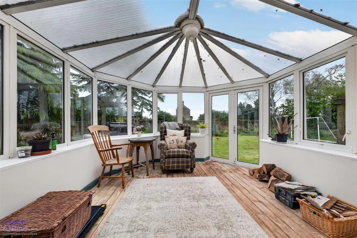Hughes Close, Harvington, Evesham