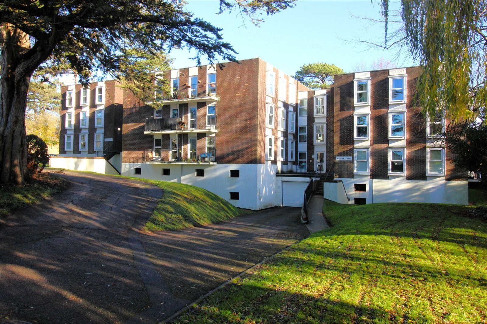 Cleveland Drive, Fareham, Hampshire, PO14 Image 3
