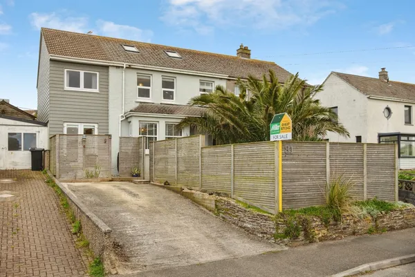 Porth Bean Road, Newquay, Cornwall, TR7