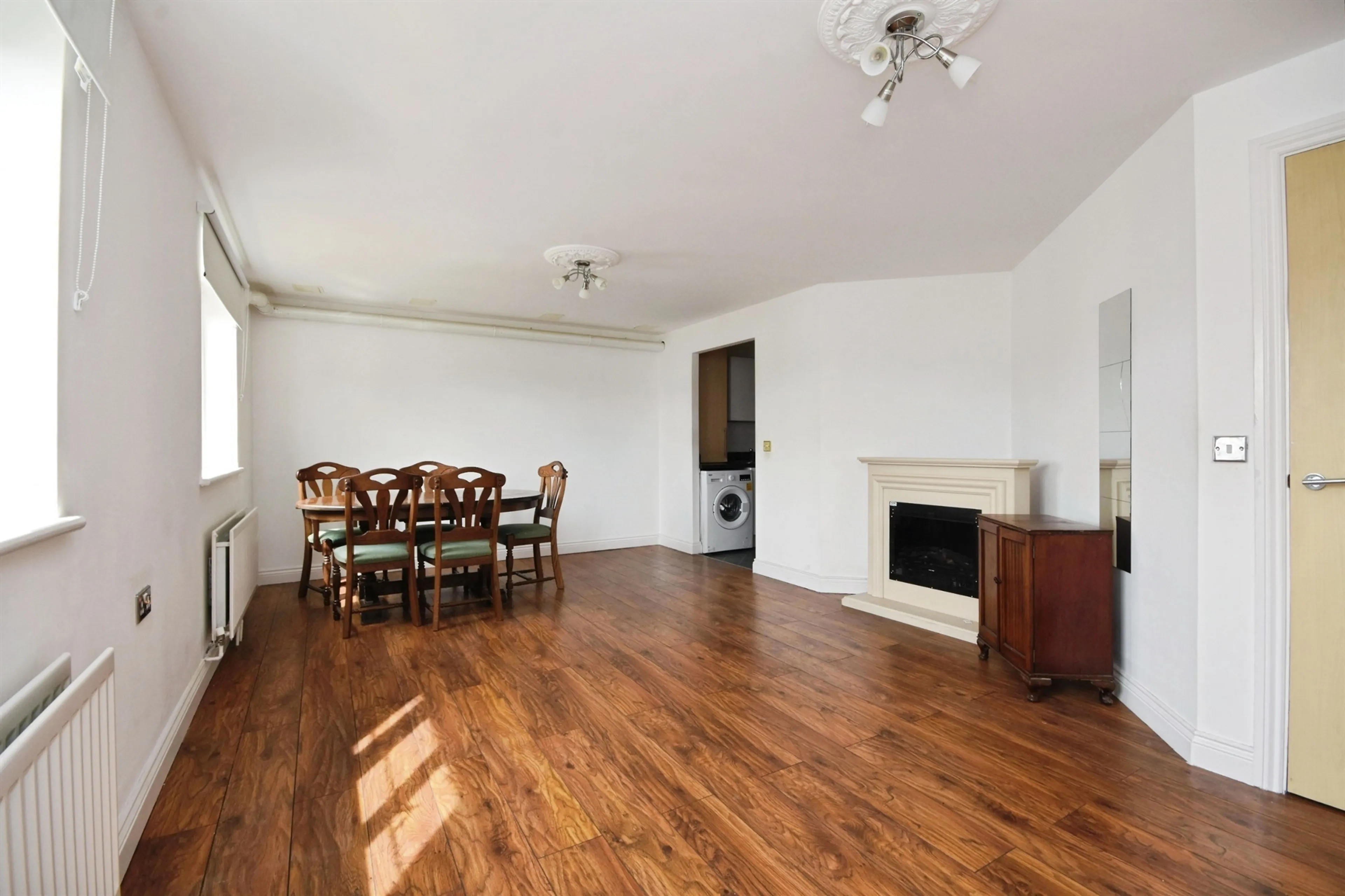 Property at Gillian Crescent, Romford