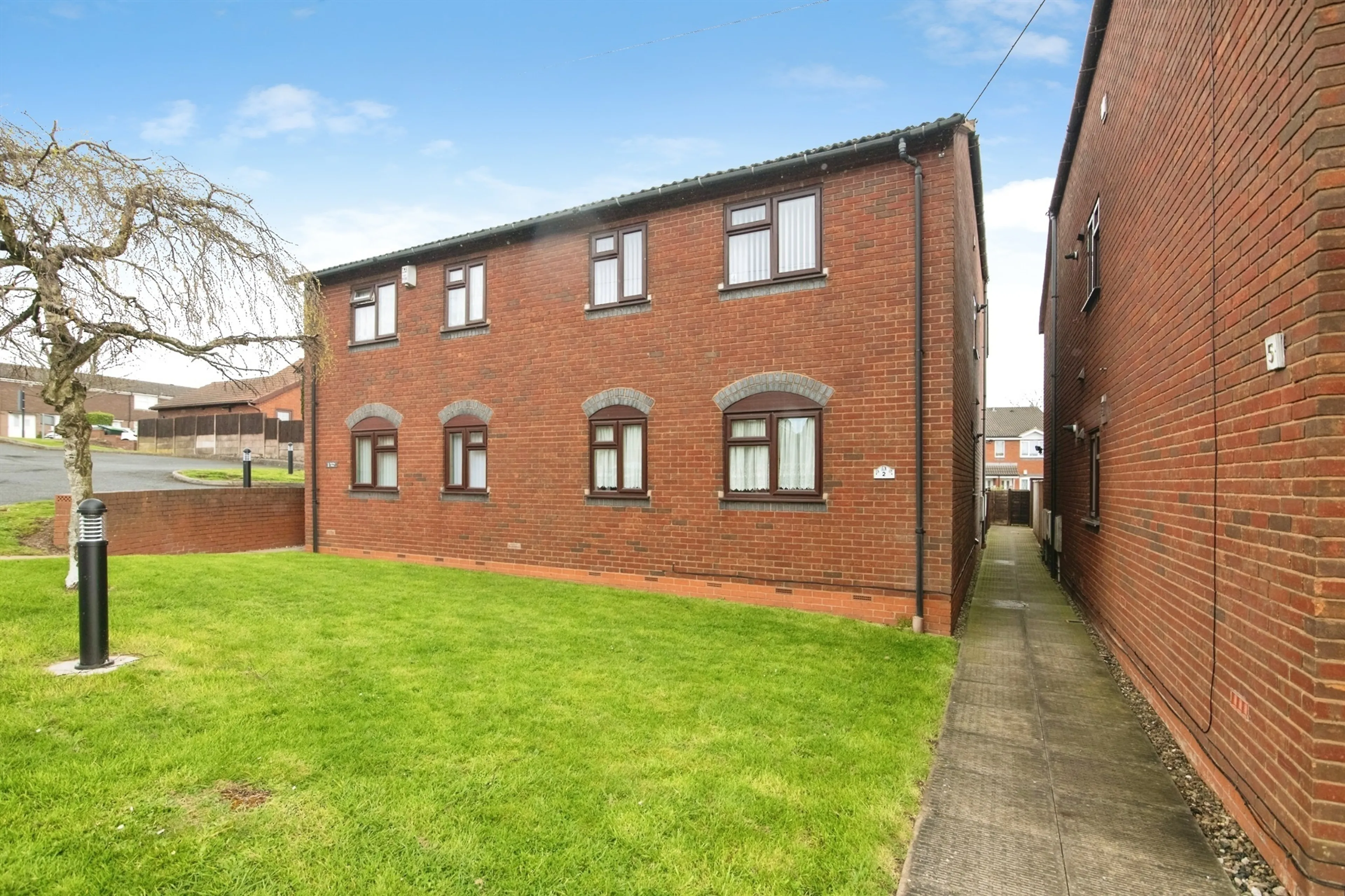 Property photo 0