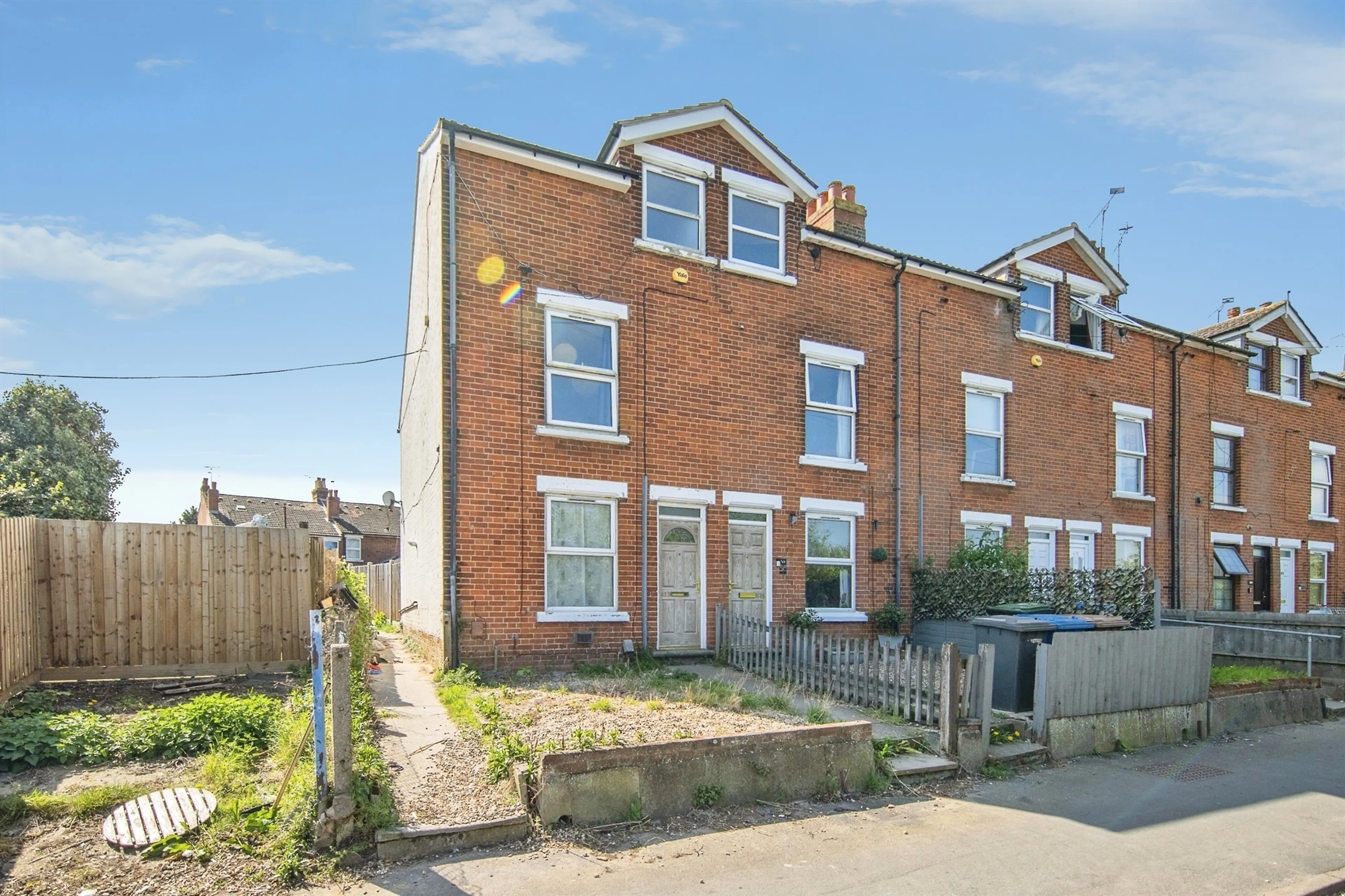 Property at Bramford Lane, Ipswich