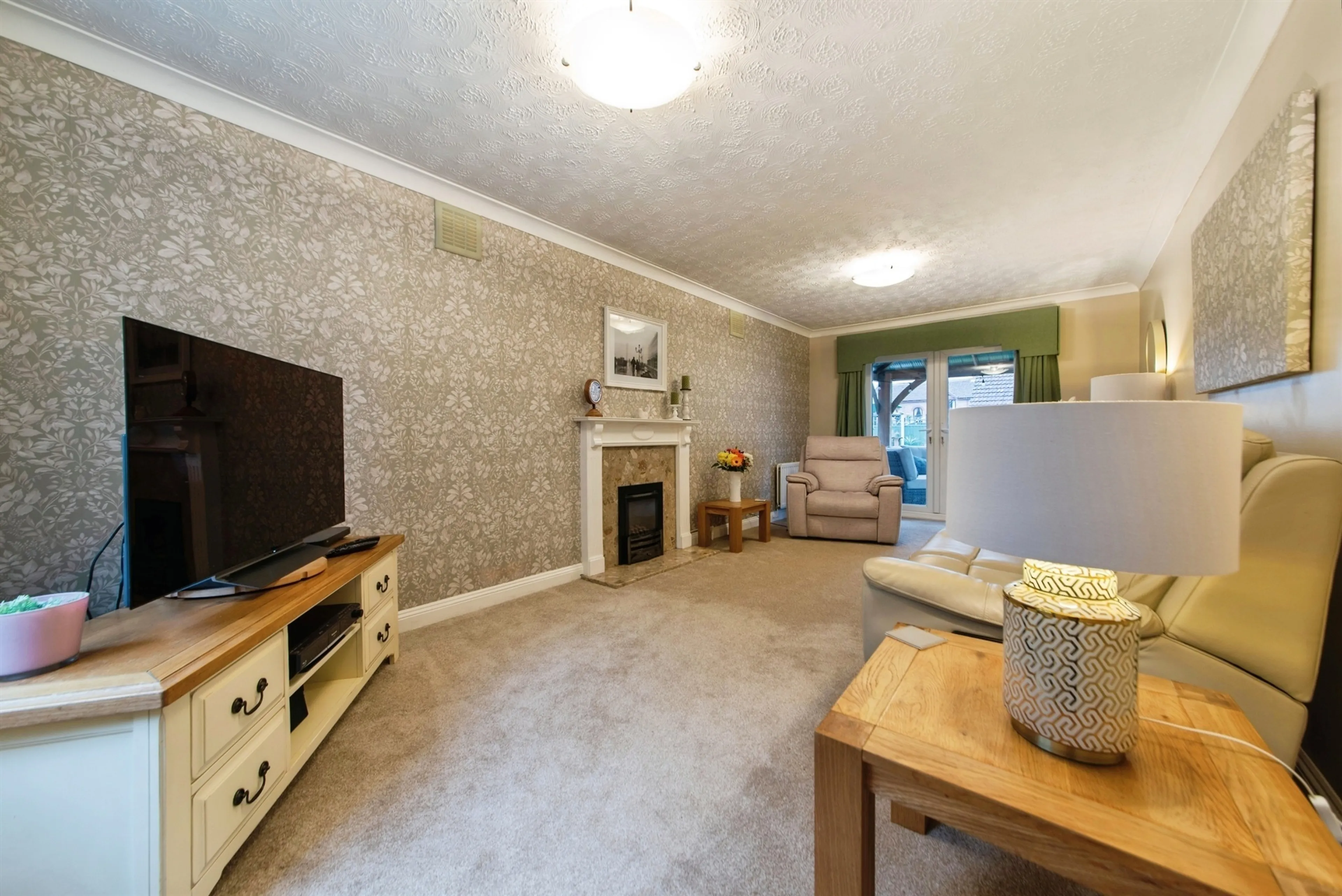 Property at Barnes Close, Sleaford