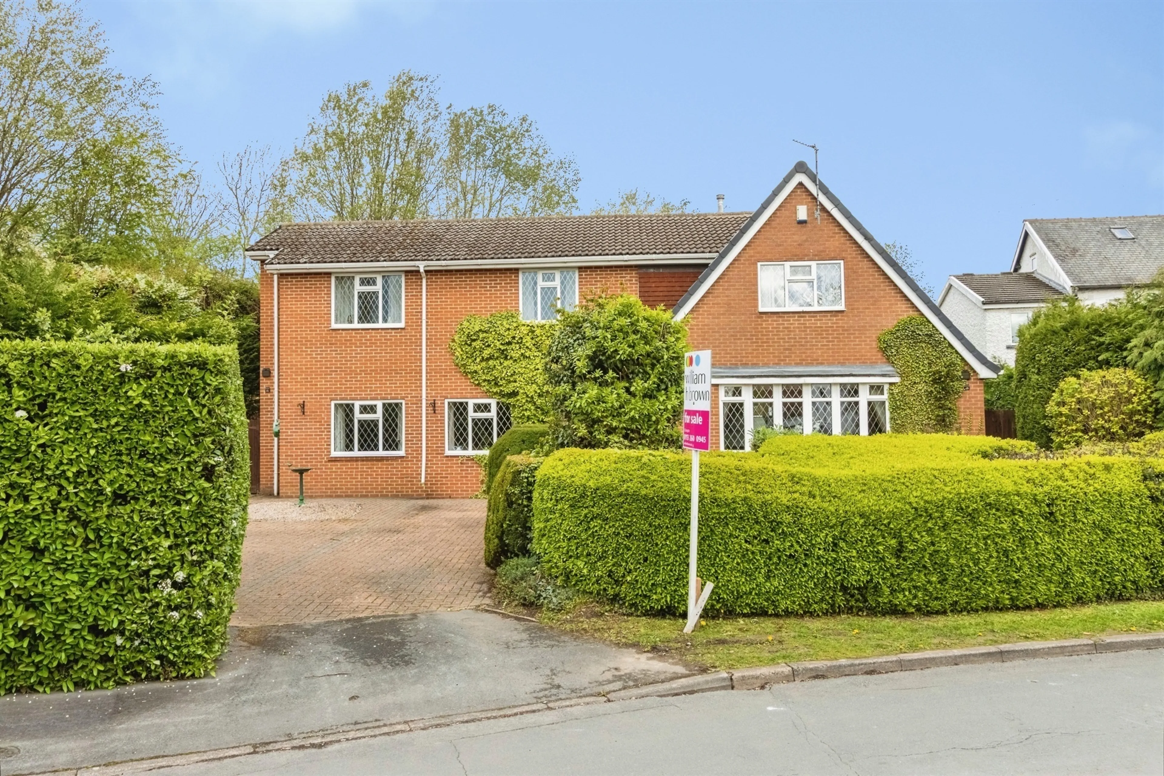 Property at The Avenue, Scholes, LEEDS