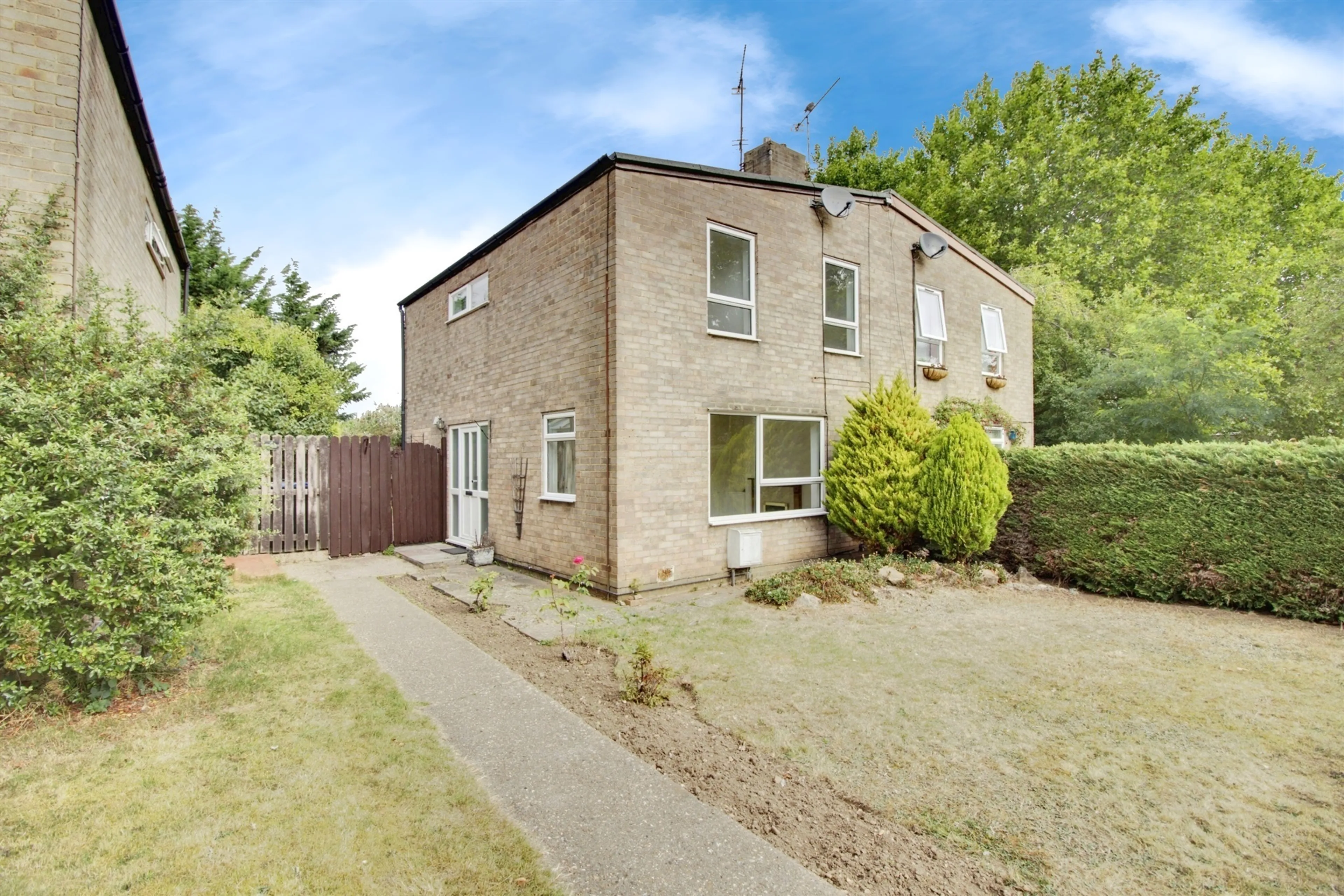 Property photo 0