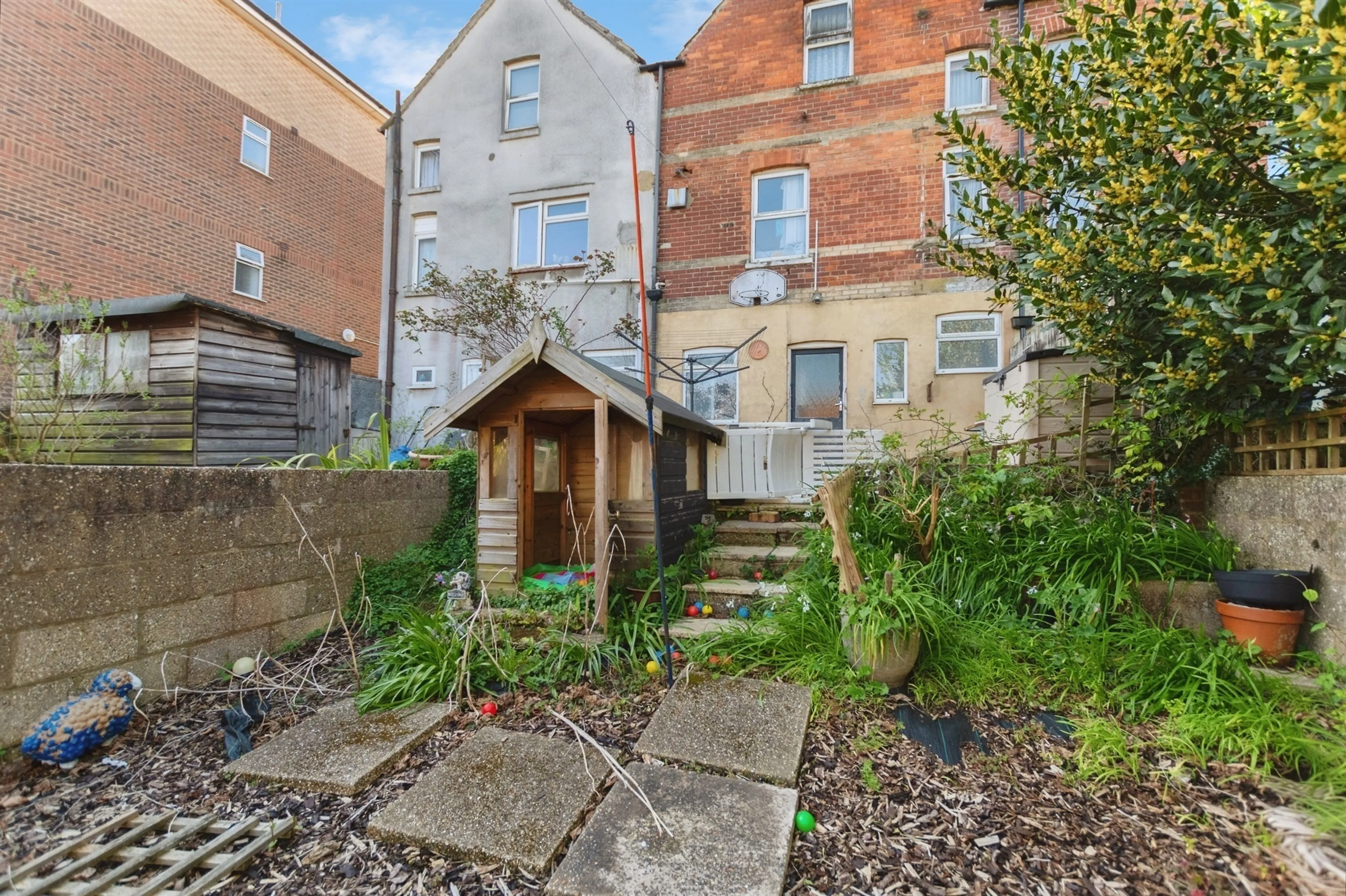 Property photo 0