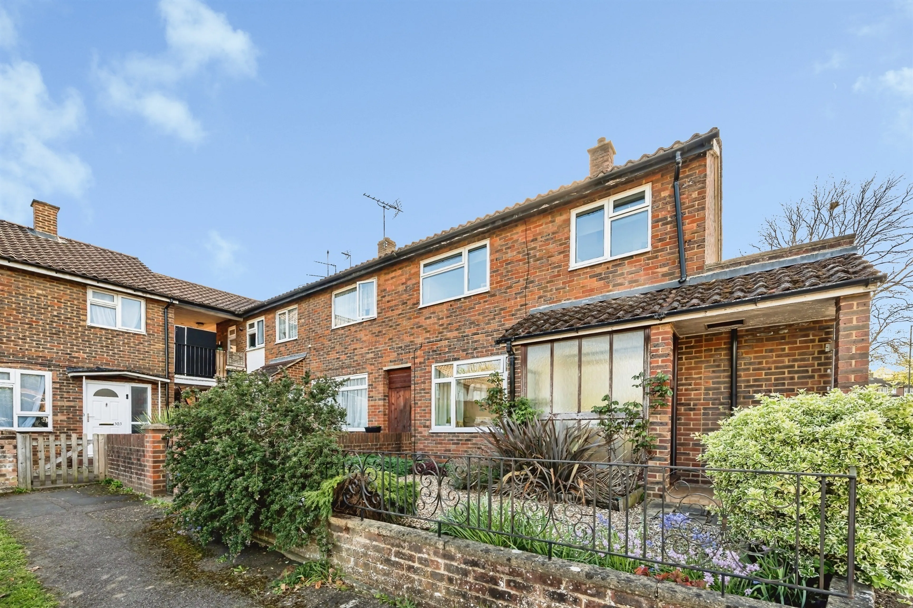 Property at Long Furlong Drive, Slough