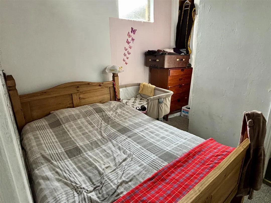 https://mr0.homeflow-assets.co.uk/files/photo/image/47063/3777/_x_/Qfuzcv8L2UeQReJlZc3_9Q.jpg
