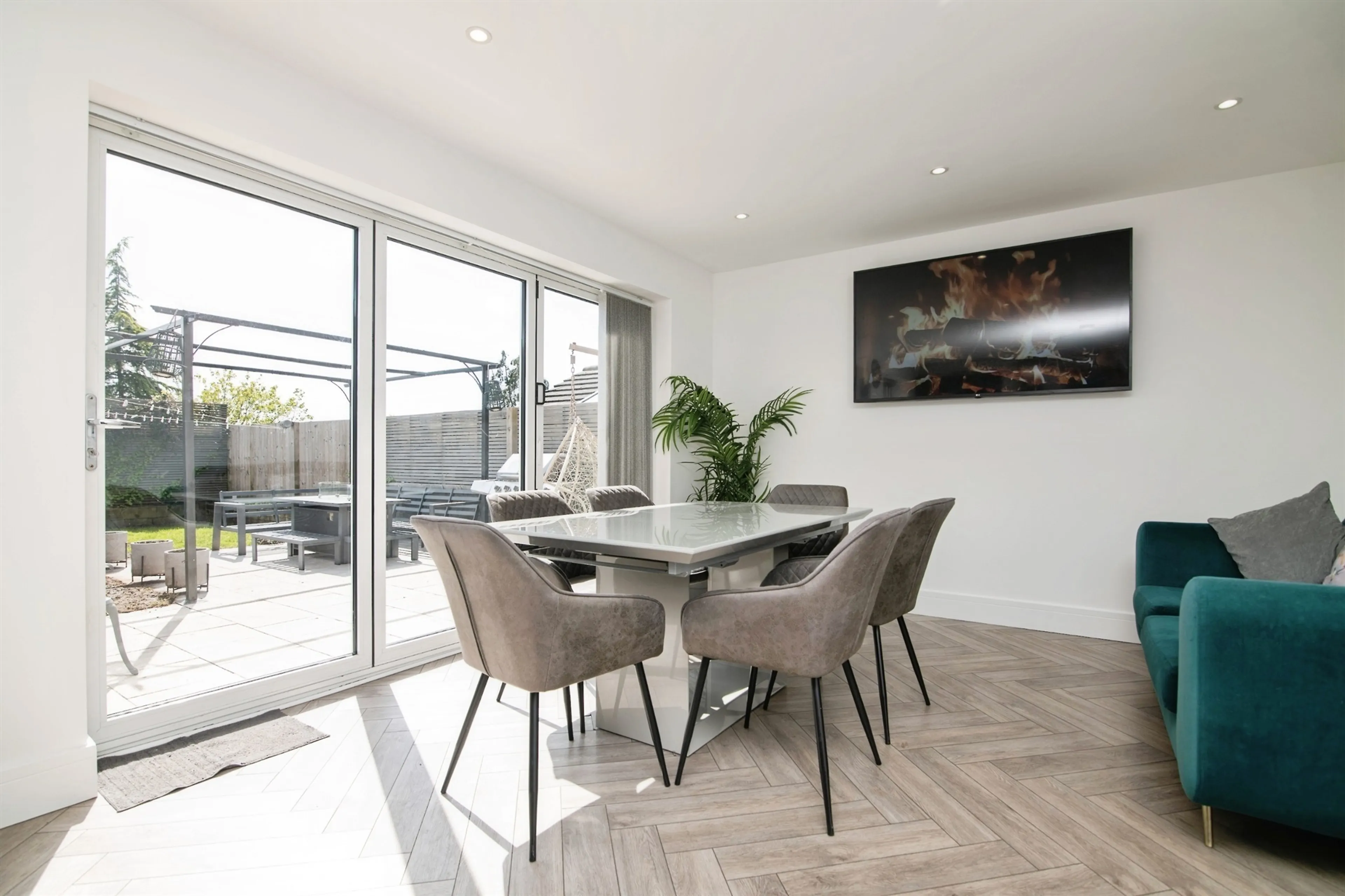 Property at Castle Road West, OLDBURY