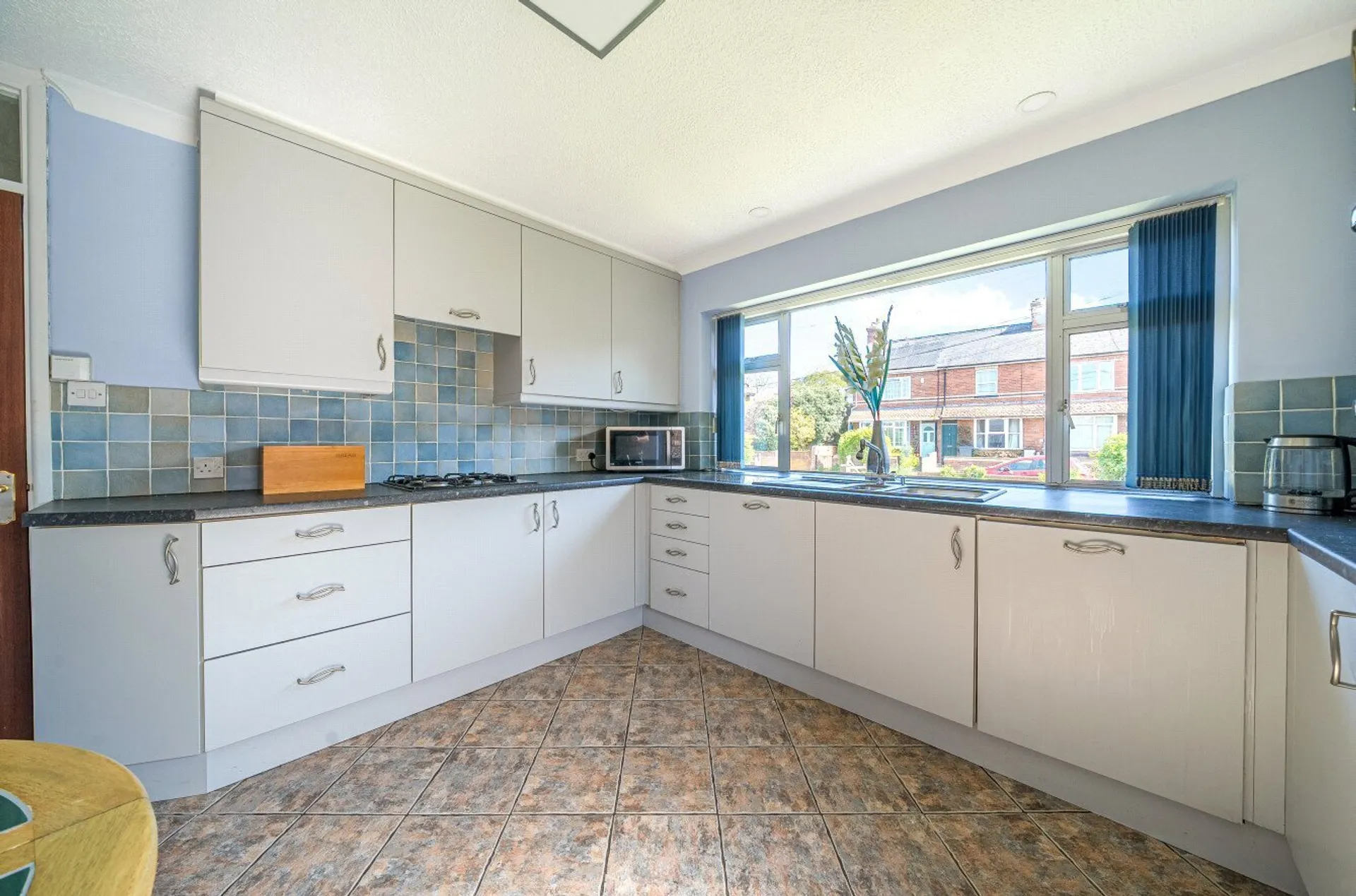 Property photo top 3