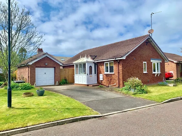 Milton Green, Thingwall, Wirral, CH61
