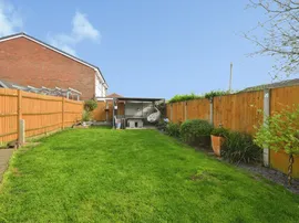The Cedars, Broxbourne thumb 3
