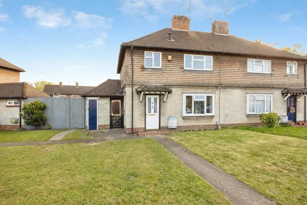 Maple Grove, Guildford, Surrey, GU1