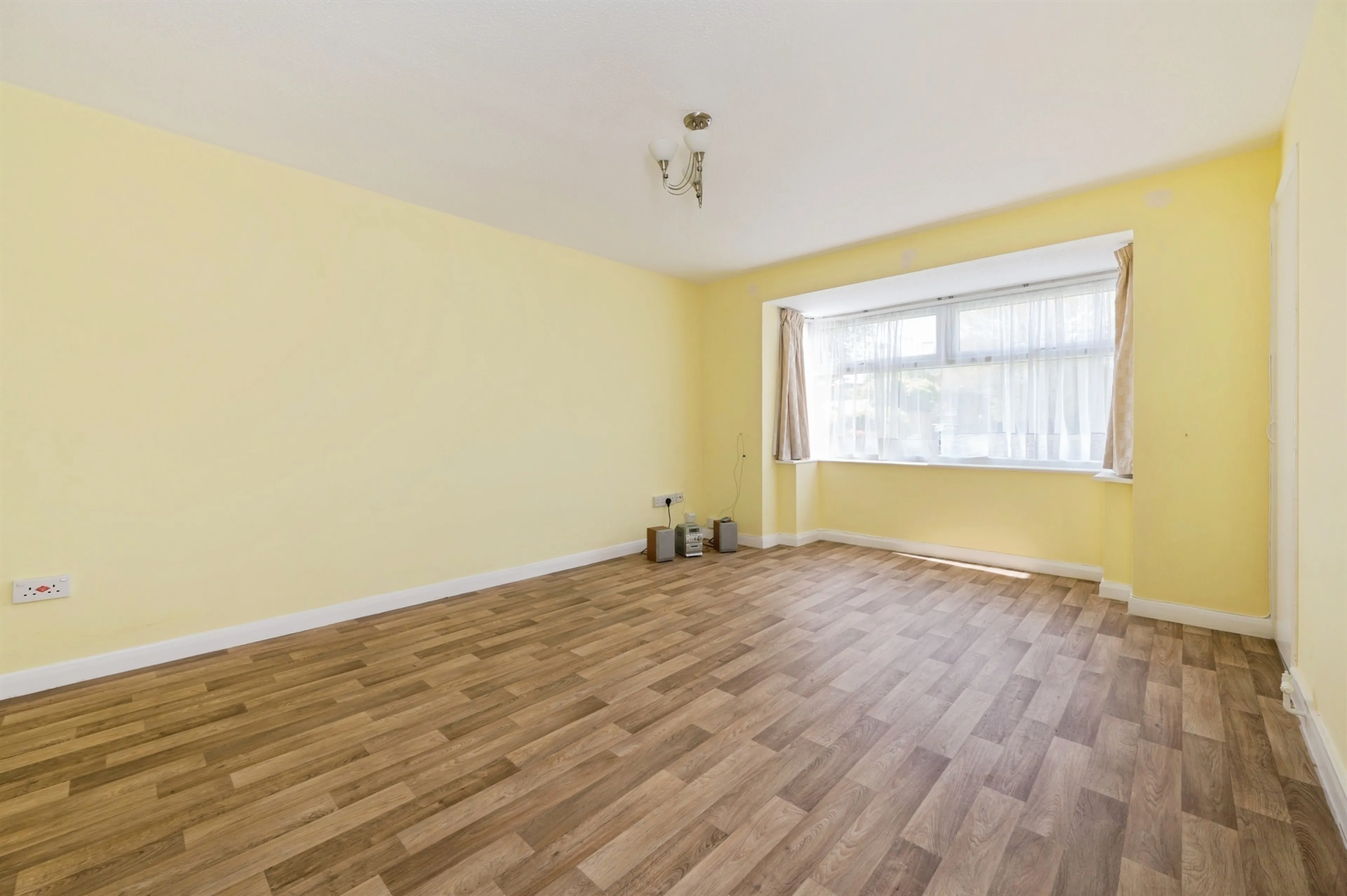Property at Royston Avenue, Eastleigh